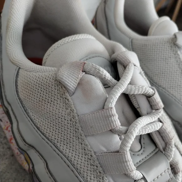 Nike Air Max 95 SE Confetti Sneakers Vast Grey Women’s 10.5 / Men’s 9.5 - Picture 8 of 9